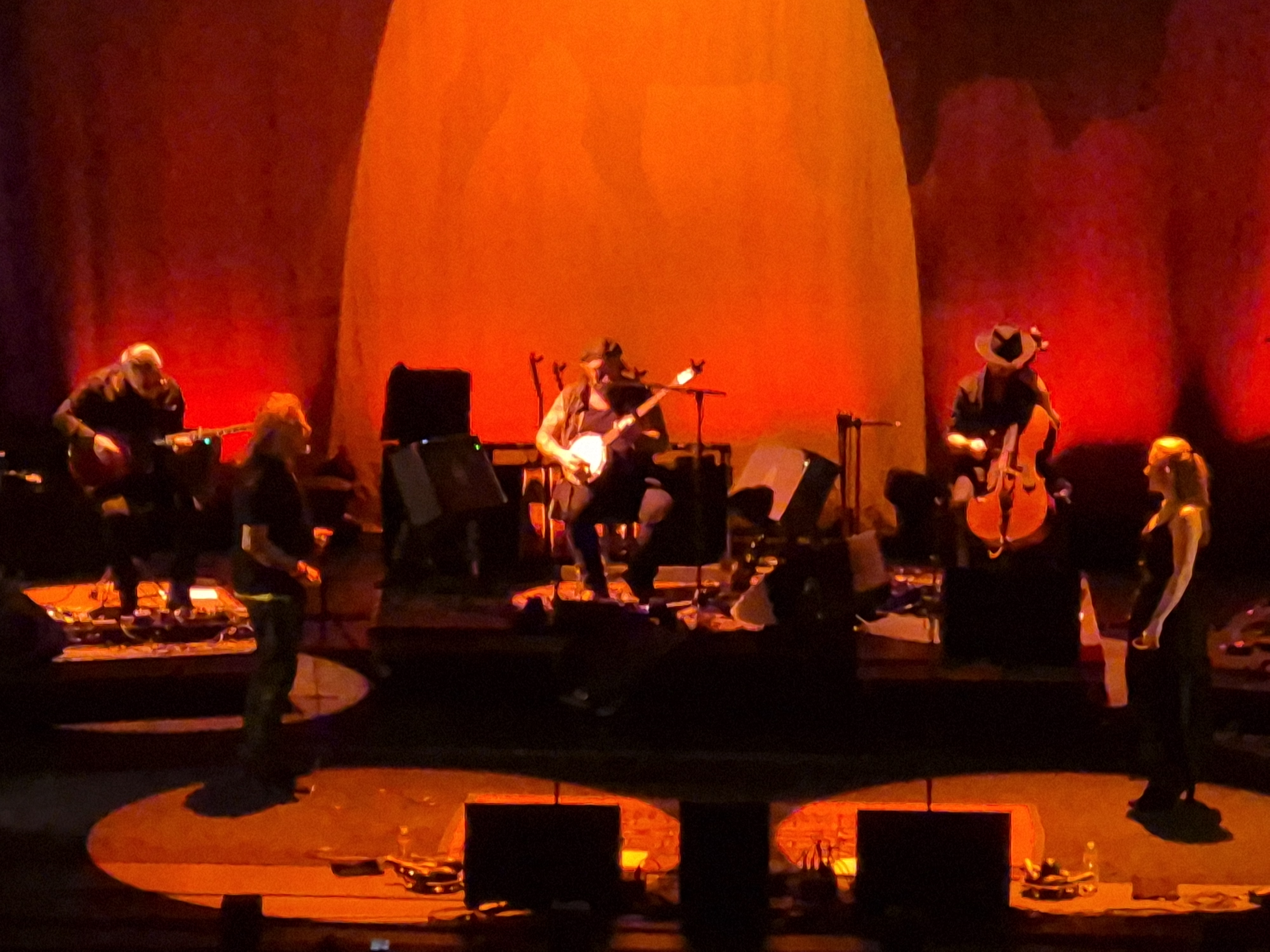 RobertPlantAndSavingGrace2025-11-15CaulkinsOperaHouseDenverCO (4).jpg